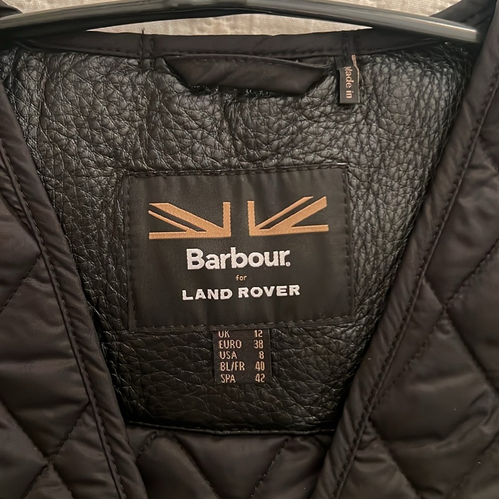Barbour Black Quilted Vest - Picture 4 of 7